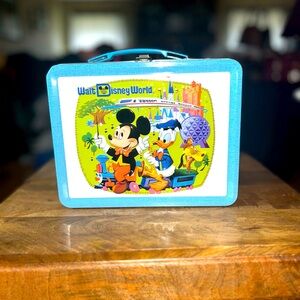 EUC DISNEY ANNIVERSARY LUNCH BOX